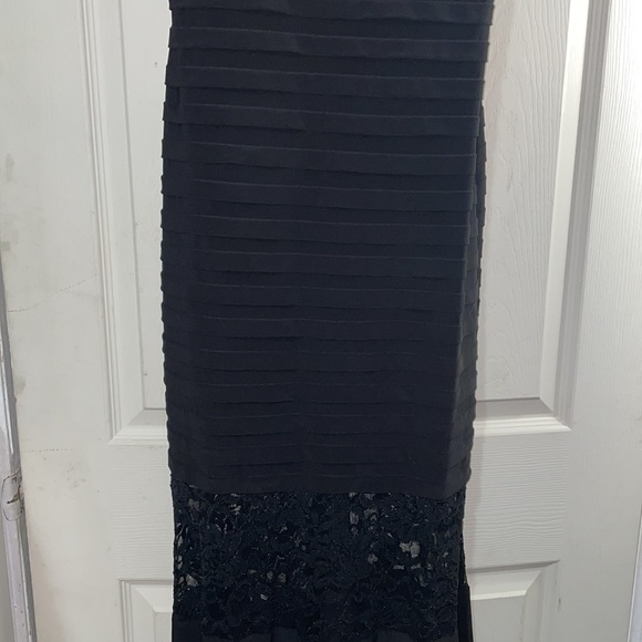 Xscape Spaghetti Strap Evening Gown Dress Black - Picture 3 of 9